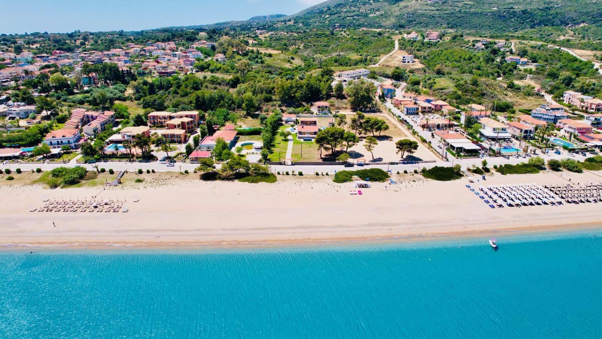 Gazonia Family Estate Hotel Skala  Exterior photo